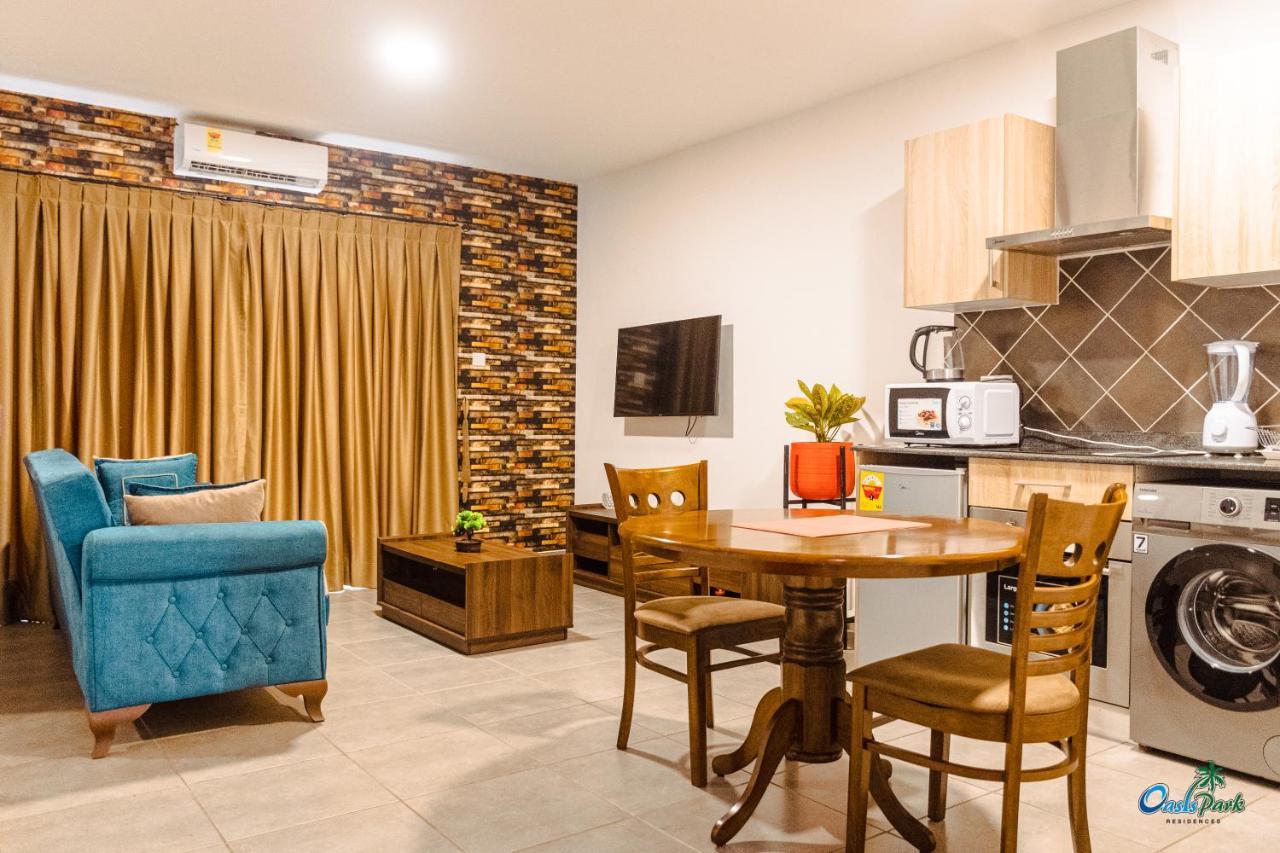 Oasis Park Residence East Legon Bagian luar foto