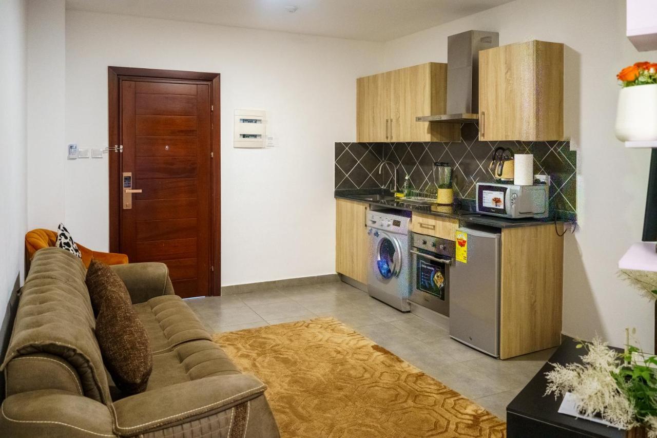 Oasis Park Residence East Legon Bagian luar foto