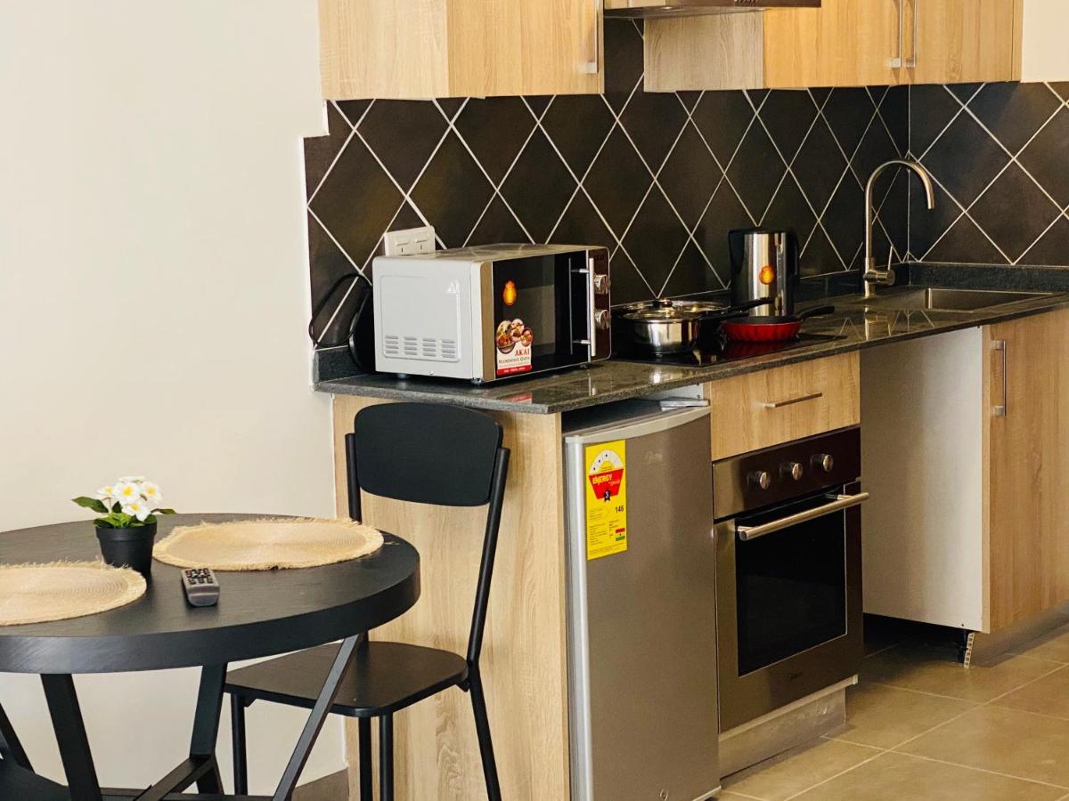 Oasis Park Residence East Legon Bagian luar foto