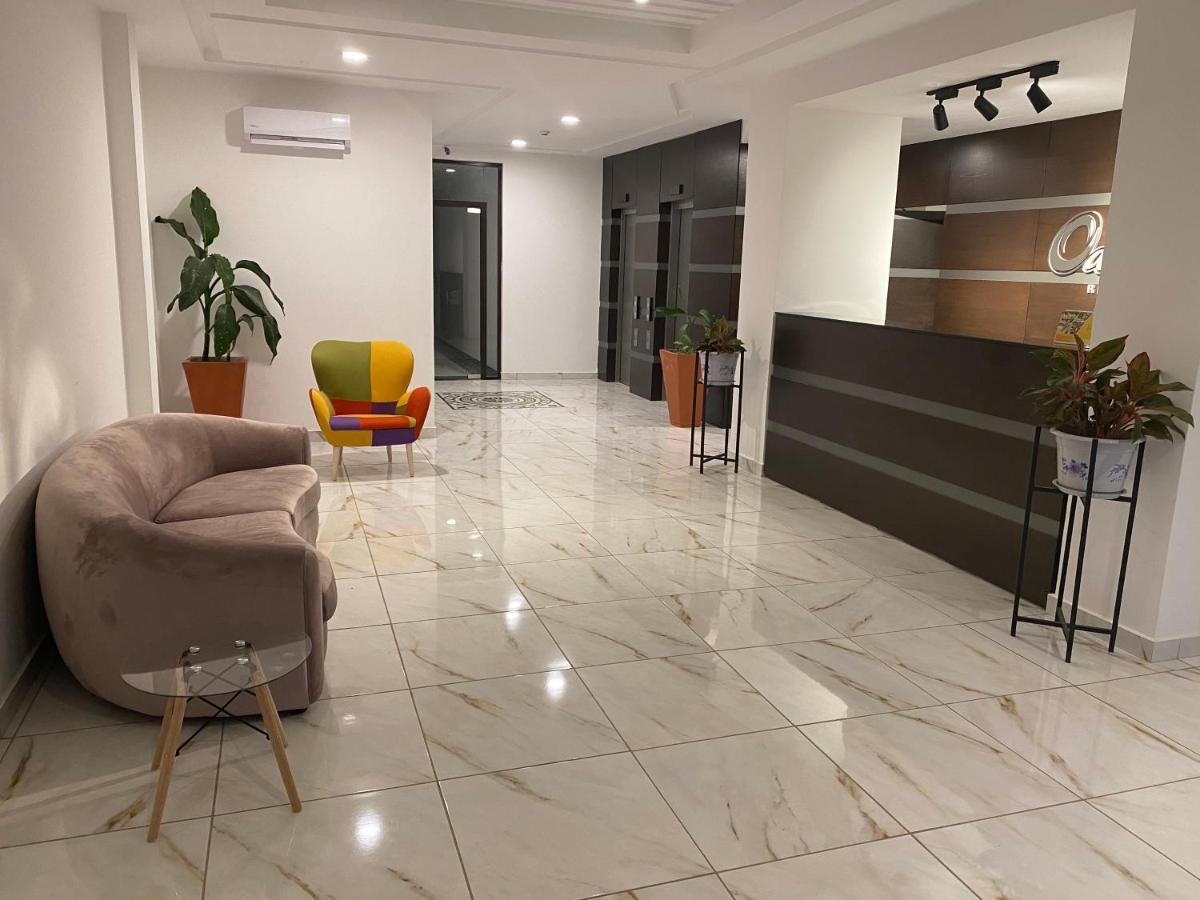 Oasis Park Residence East Legon Bagian luar foto